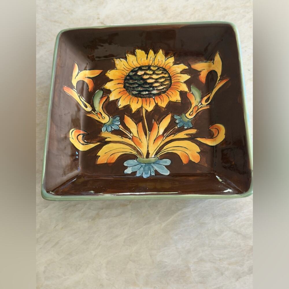 Sunflower plate Tuscan lemon